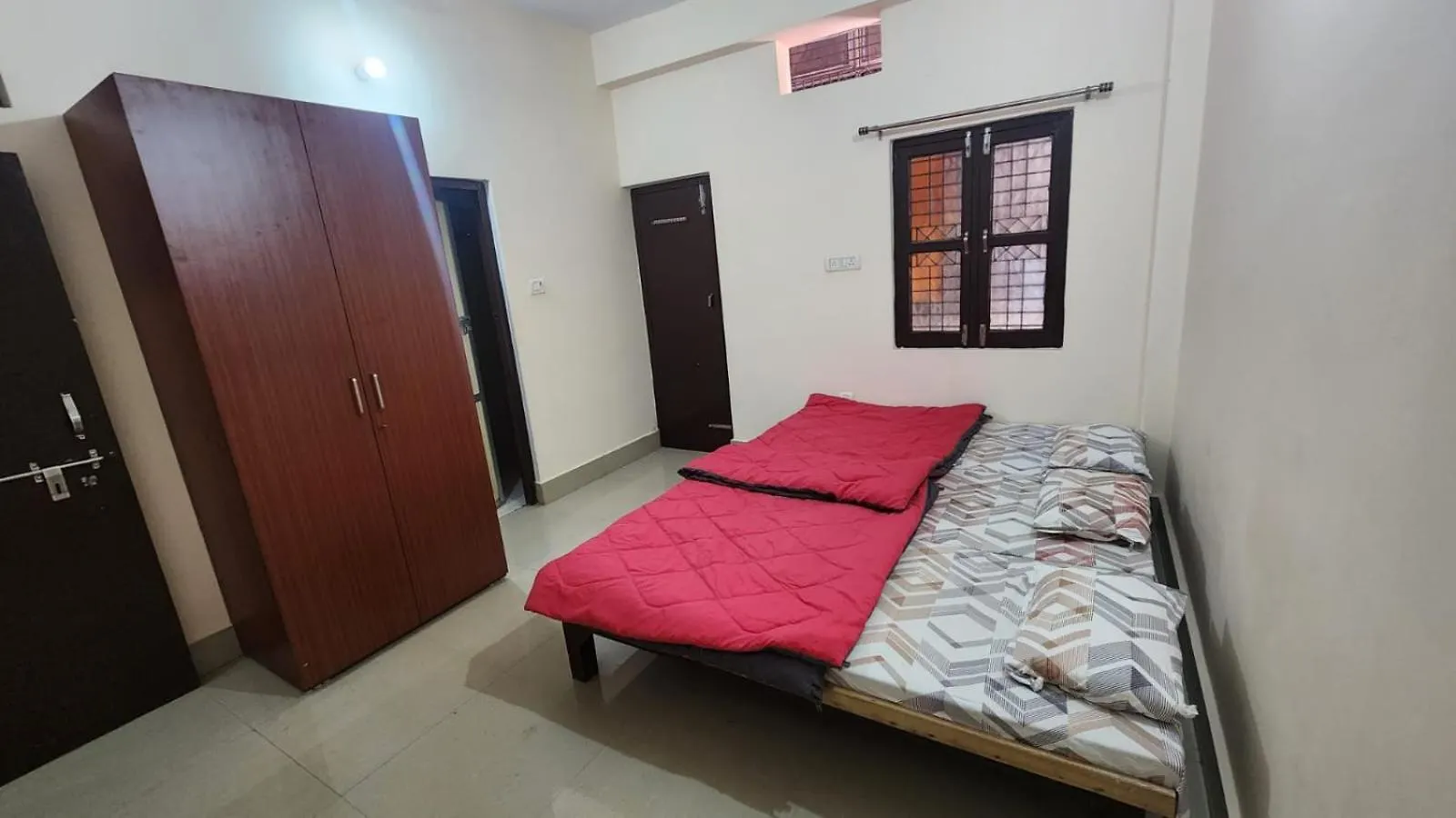 Hostel Banaras Gully House 500 Ft From The Ghats Varanasi