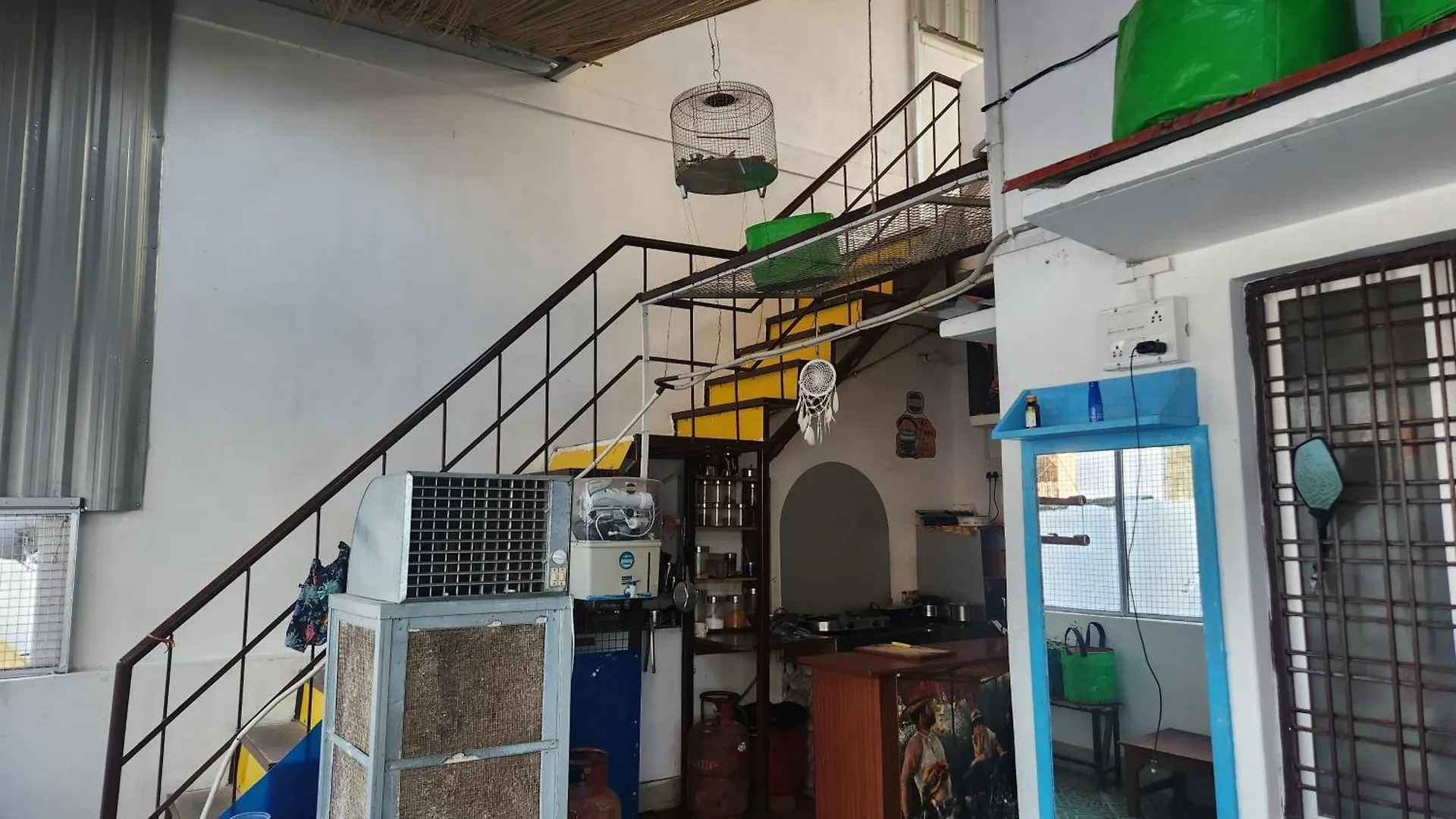 Banaras Gully House 500 Ft From The Ghats Varanasi Hostel