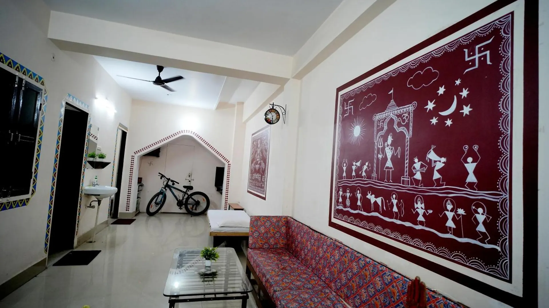 Banaras Gully House 500 Ft From The Ghats Varanasi India