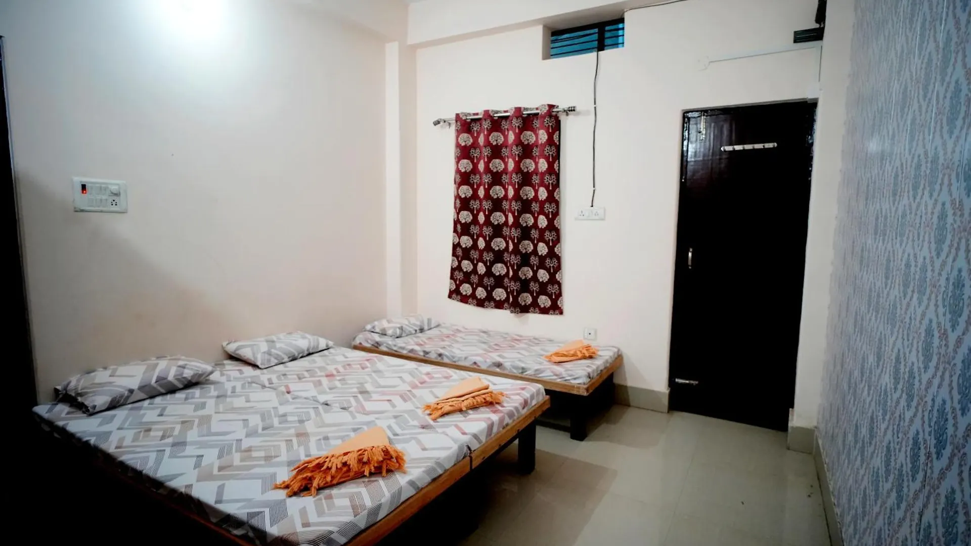 Banaras Gully House 500 Ft From The Ghats Varanasi 0*,