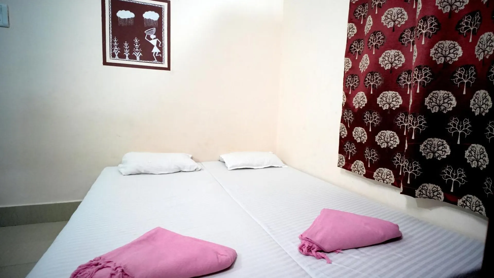 Hostel Banaras Gully House 500 Ft From The Ghats Varanasi
