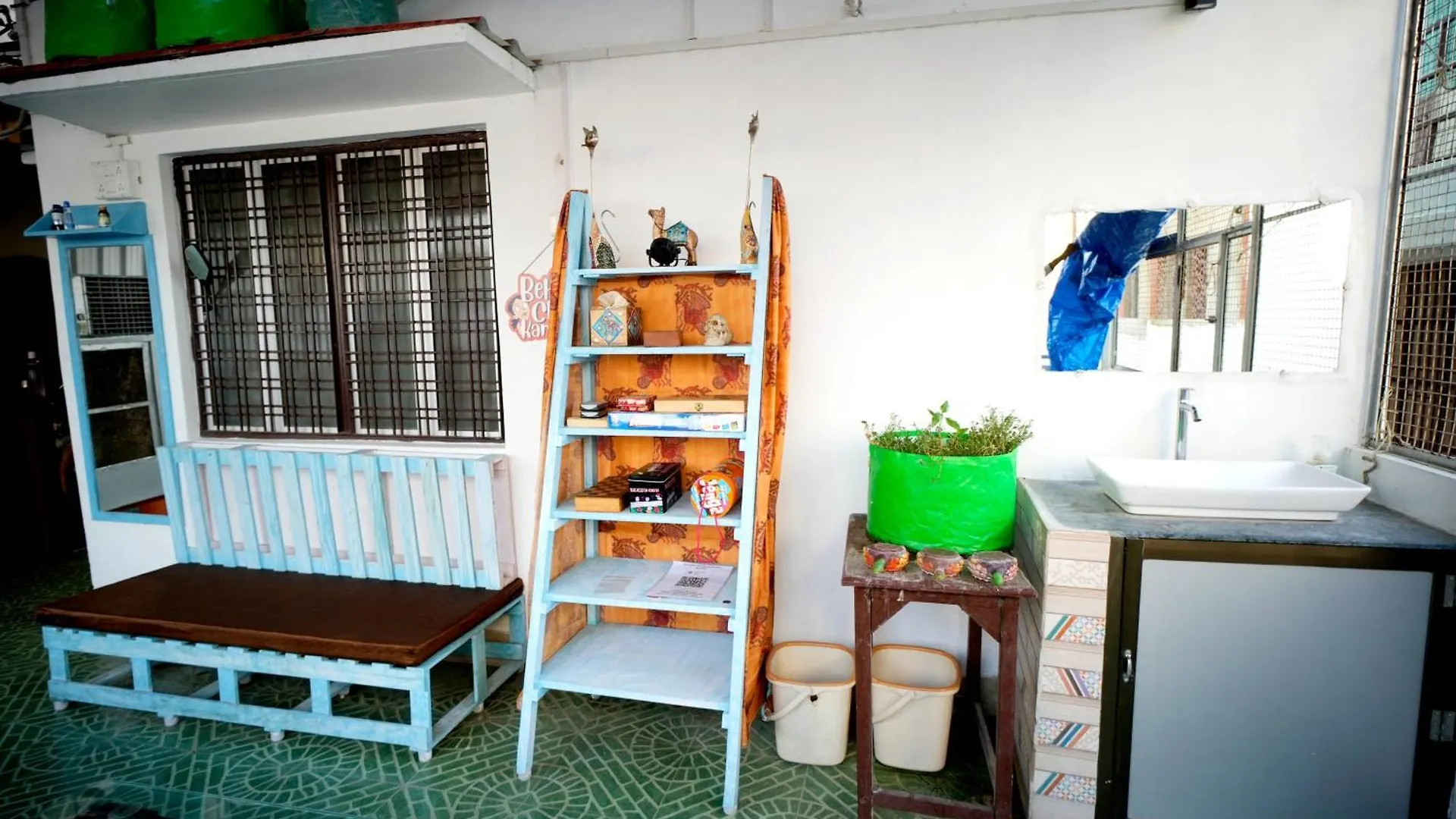 Hostel Banaras Gully House 500 Ft From The Ghats Varanasi India